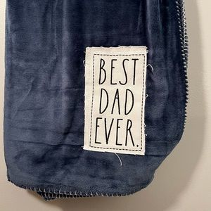 Rae Dunn Best Dad Ever Soft Plush Blanket NWT
